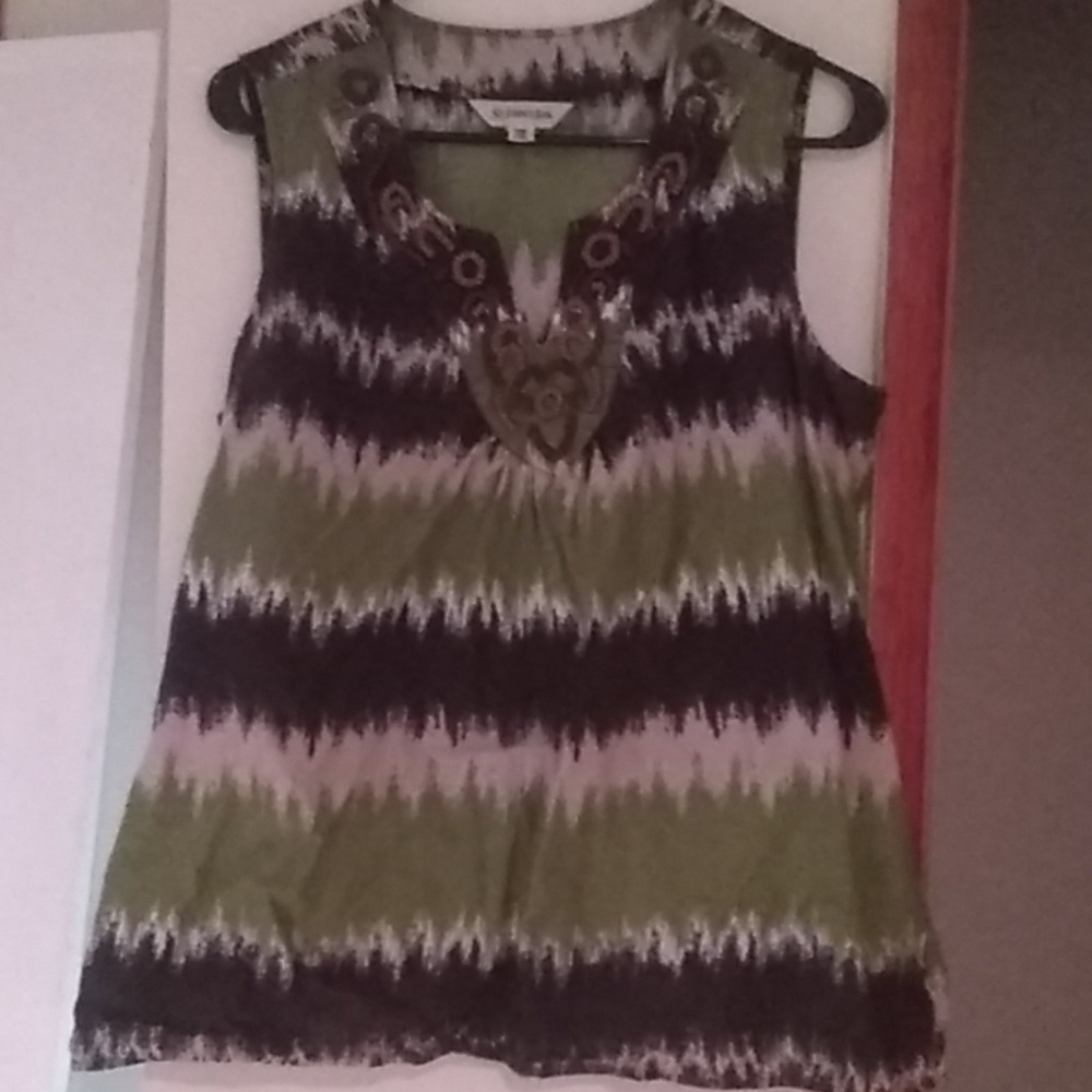 St. John's Bay beaded v-neck tank